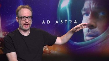 En Ad Astra, Brad Pitt encarna al astronauta Roy McBride, un hombre metódico, con nervios de acero y que siempre parece tener todo bajo control que afronta su misión más personal.&nbsp;