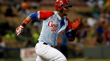 Yulieski Gourriel terminó en el Todos Estrellas de la Serie del Caribe. (EFE)