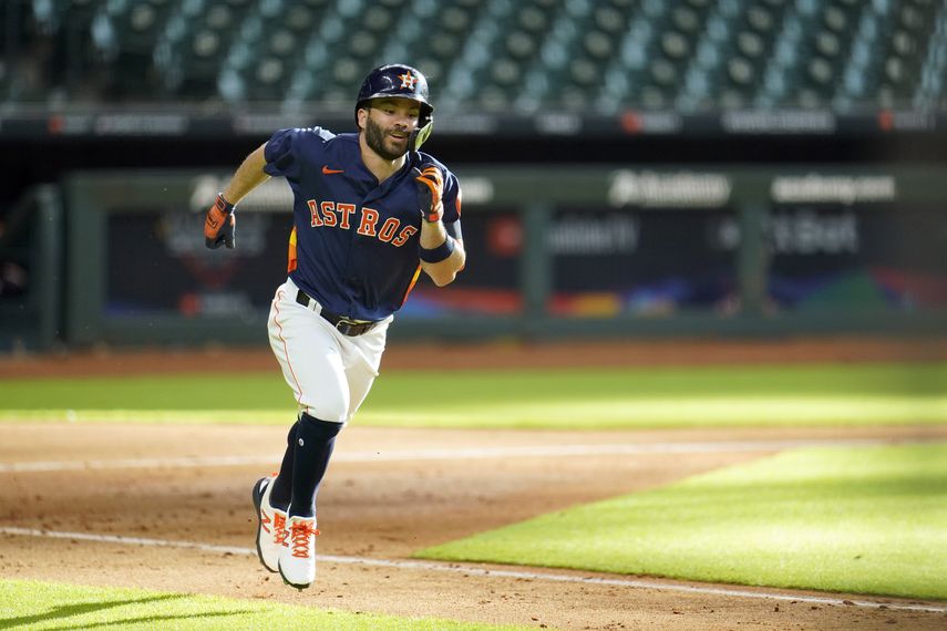 Altuve no supo responder cuando le preguntaron si todo esto tiempo sin actividad en el b&eacute;isbol le facilitar&aacute; al equipo voltear la p&aacute;gina.