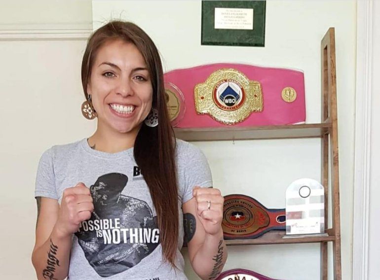 Daniela Asenjo se abre paso en el deporte del Boxeo