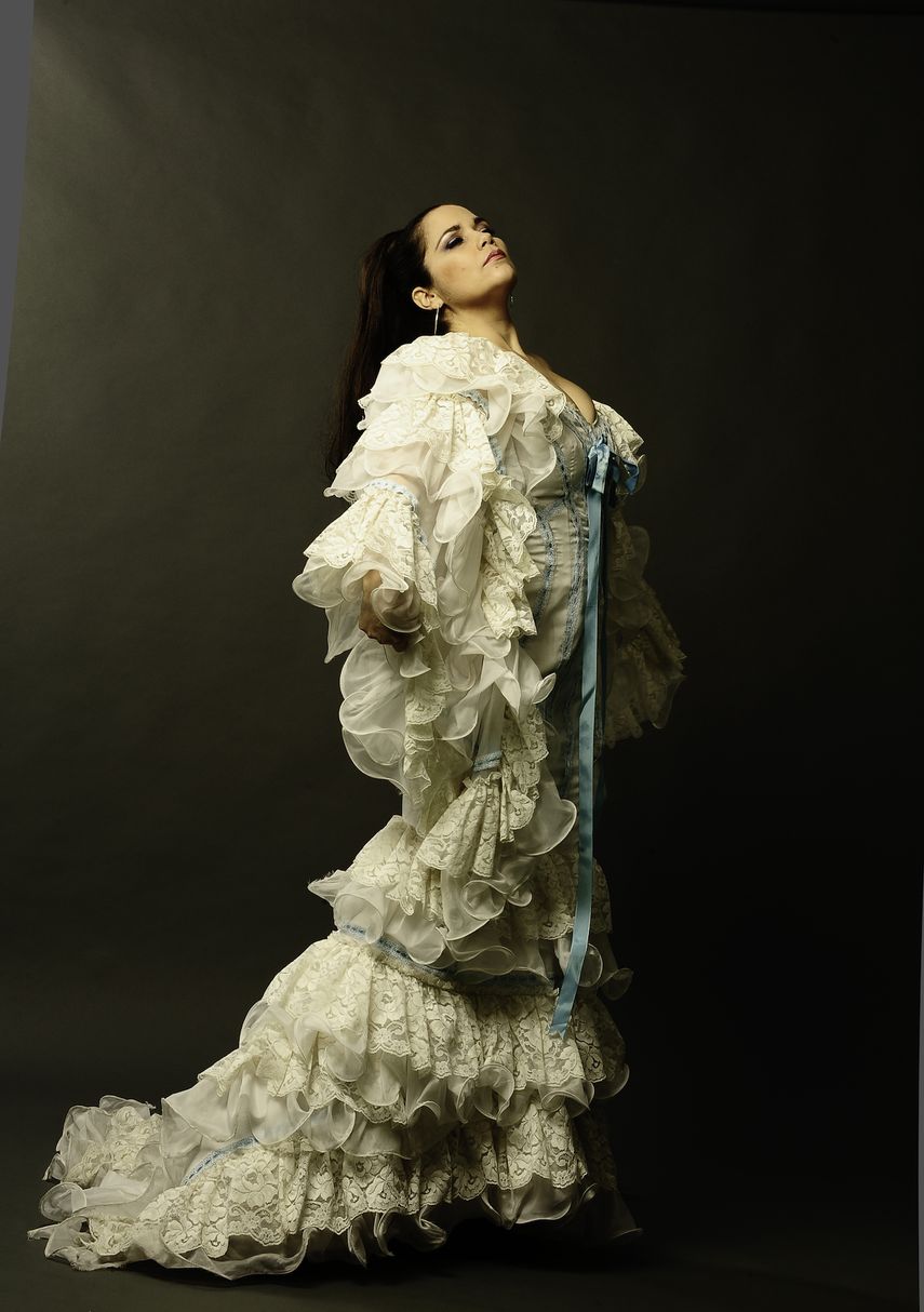 Eglise Gutiérrez como Cecilia Valdés.