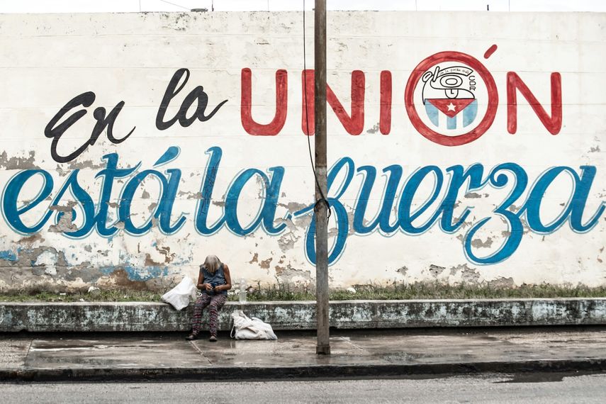 Un cartel en Cuba.&nbsp;