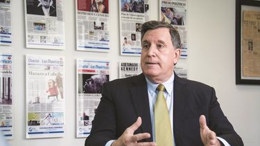 Joe Carollo, comisionado por el distrito 3 de la ciudad de Miami