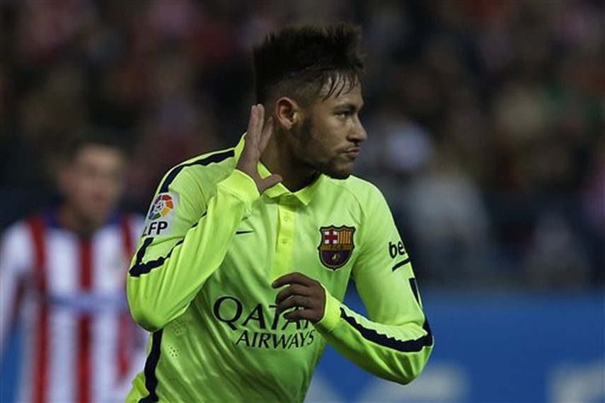 Según las investigaciones, el fichaje de Neymar le ha costado al equipo catalán un total de 94.892.181 euros. (AP)