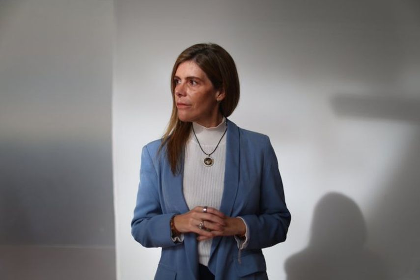 María Carolina Hoyos Turbay, directora de la Fundación Solidaridad por Colombia, dice que su hermano Miguel Uribe Turbay es como si fuera su hijo