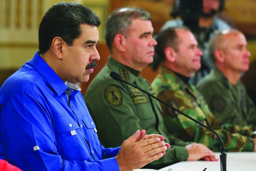 Maduro junto al alto mando militar.