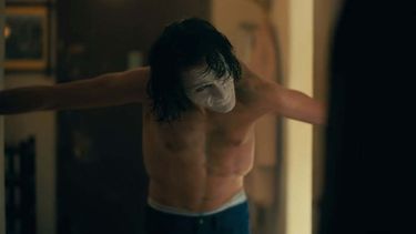 Todo lo que puedo hacer es aproximarme al personaje de la forma que lo he hecho, y ya está, explicó el actor.