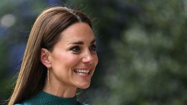 La princesa de Gales, Kate Middleton, reacciona a su llegada para presentar el Premio Reina Isabel II al Diseño Británico en el Museo del Diseño de Londres, el 4 de mayo de 2022.&nbsp;