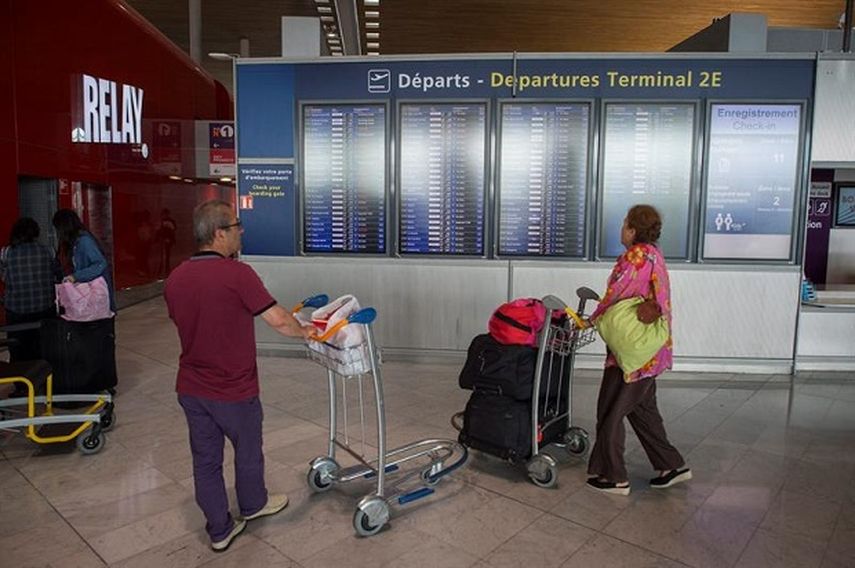 La aerolínea confirmó que las anulaciones están en línea con lo que habían anticipado, es decir, un 10% en las líneas intercontinentales, un 25% en las europeas con destino o llegada en París-Charles de Gaulle y un 15% en las conexiones interiores en F