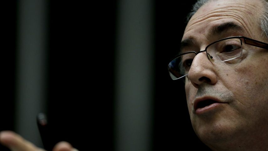 Eduardo&nbsp;Cunha, en una foto de archivo, encabezando una sesión del Congreso en Brasilia en marzo marzo de 2016.