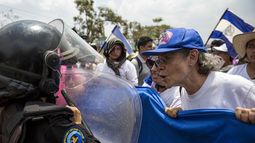 El gobierno de Daniel Ortega reprime manifestación de campesinos en Nicaragüa.
