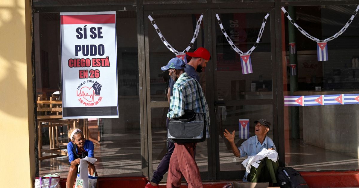 Arzobispo Dionisio García pide orar por Cuba: “Estamos pasando momentos muy difíciles”