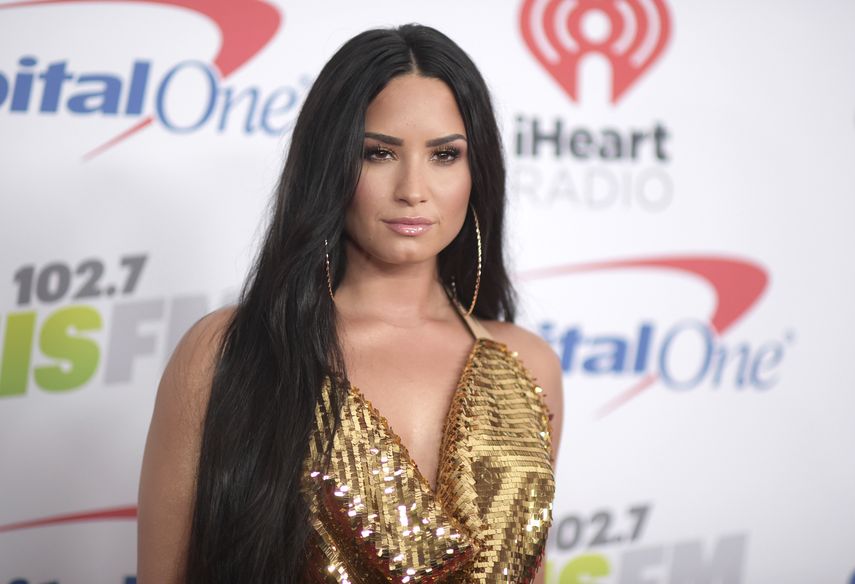 Demi Lovato llega al concierto Jingle Ball en The Forum en Inglewood California AP Richard Shotwell Invision AP Archivo diciembre 2017. Lovato se suma a otras estrellas que cantaron el himno en el Super Bowl como Whitney Houston.