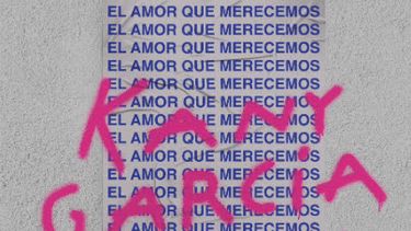Kany García y Rozalén se unen para cantar Justito a tiempo.