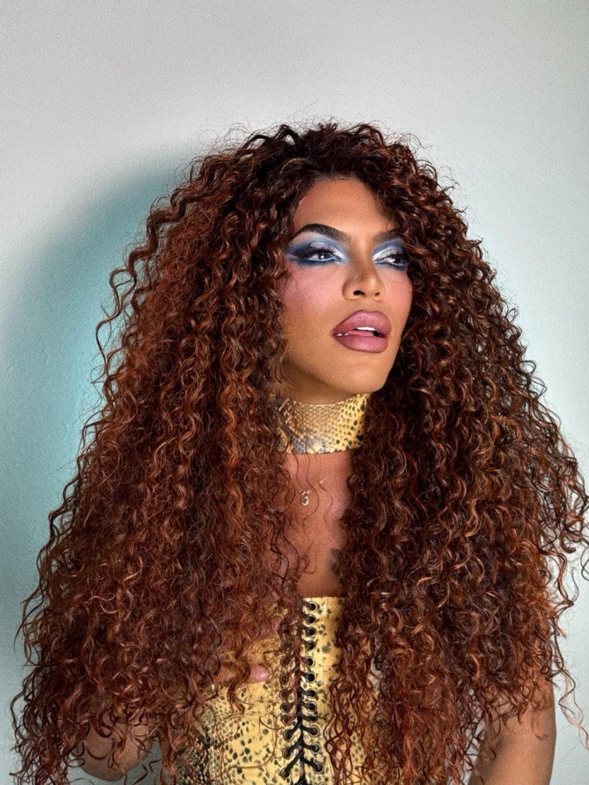 El show, programado para casi dos horas de duración, promete ser tan visualmente impactante como emocionalmente íntimo