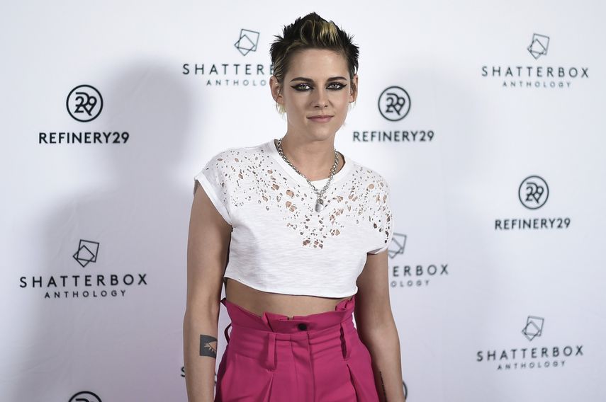 Kristen Stewart asiste al estreno en Los Ángeles de Come Swim en el Landmark Theatre el jueves 9 de noviembre de 2017 en Los Ángeles.&nbsp;