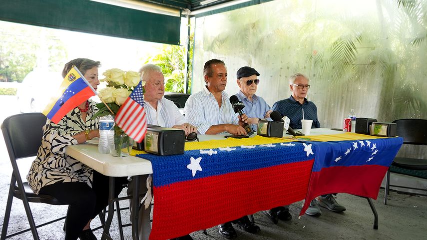 Personalidades venezolanas se reúnen en Doral para hablar sobre el legado de Francisco de Miranda y de las elecciones presidenciales del 28 de julio