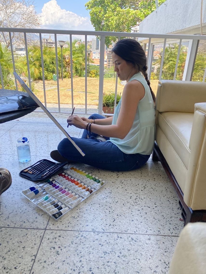 Claudia Macero, jefa de Comunicaciones de Vente Venezuela, refugiada en la embajada argentina en Caracas Claudia Macero, jefa de Comunicaciones de Vente Venezuela, refugiada en la embajada argentina en Caracas