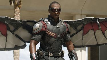 Anthony Mackie da vida a Falcon en el Universo Cinematogr&aacute;fico Marvel.&nbsp;