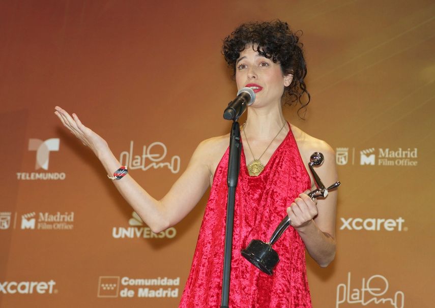 Camila Plaate - mejor interpretación femenina de reparto por Belén (Argentina).
