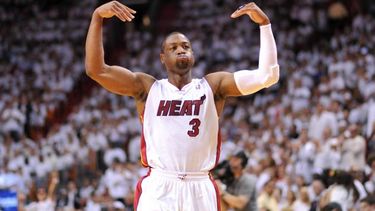 Wade, quien cumplió 34 años este domingo 17, ha tenido uno de sus mejores desempeños en la NBA. (ARCHIVO)