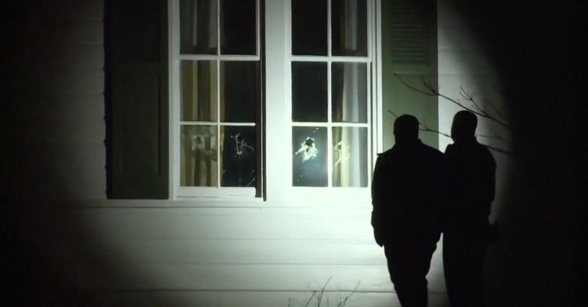 Imagen de los daños provocados en la residencia del vicepresidente de Estados Unidos JD Vance en Cincinnati, Ohio.&nbsp;