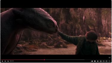 La película cuenta la historia de una amistad entre un vikingo llamado Hipo y el dragón Chimuelo