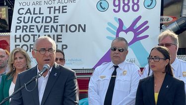 Hialeah declara septiembre mes de prevención del suicidio.