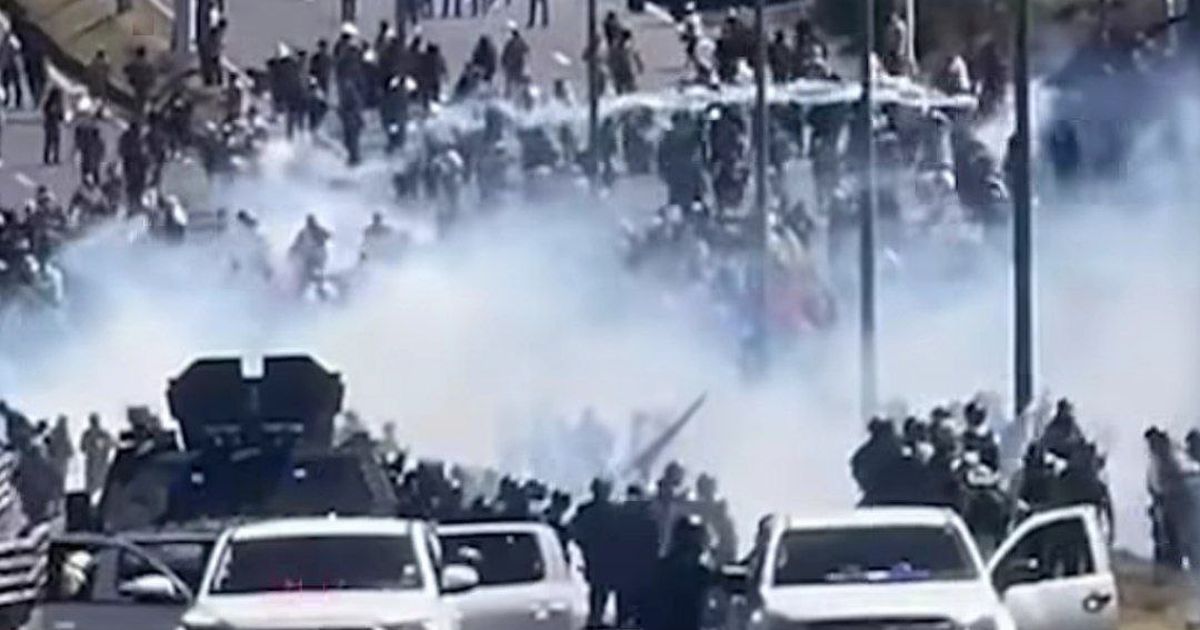 Ecuador: Choques entre militares y manifestantes marcan inicio del paro nacional