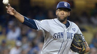 Despaigne llegó a retirar a 10 bateadores en fila. (ARCHIVO)