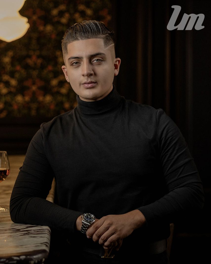 Kevin Ortegón, experto en marketing digital, posa para la edición Women and Men of Impact de la revista Imagen Miami.&nbsp;