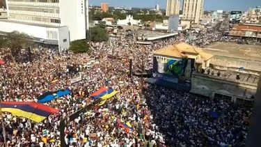 El cantautor y productor Nacho también se hizo eco de las masivas convocatorias logradas por la oposición venezolana.&nbsp;