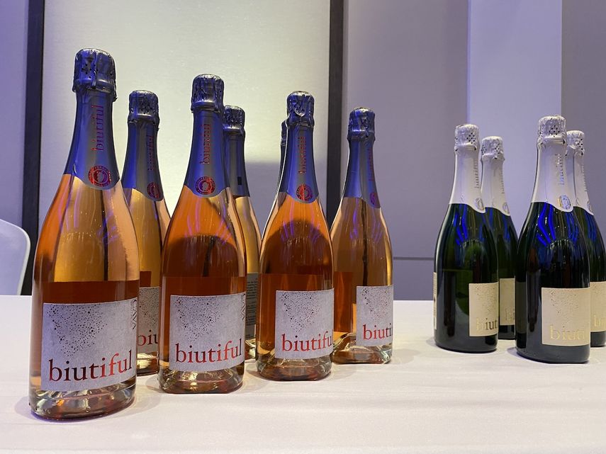Botellas de cava Biutiful en el Festival Sparkle 41, en Miami