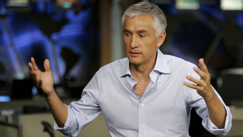 Ramos, considerado uno de los periodistas más influyentes de Estados Unidos, fue expulsado este martes por un miembro de la seguridad de Trump de una rueda de prensa en Dubuque (Iowa) al intentar pedir detalles de su plan migratorio. (ARCHIVO)