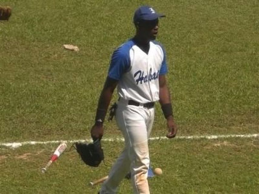 Jorge Luis Oña era considerado el sexto mejor prospecto de Baseball America
