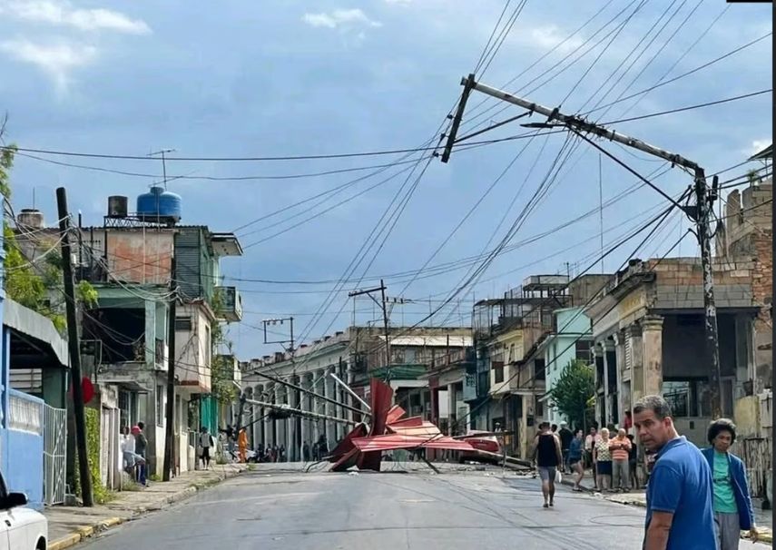 Destrucción en La Habana, por mal tiempo