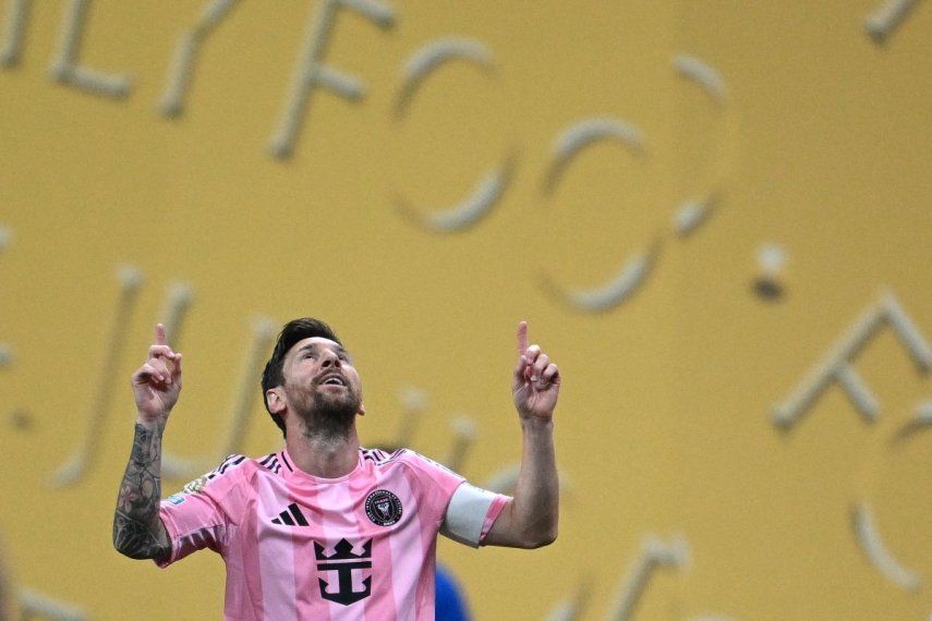 El atacante del Inter Miami, Lionel Messi, celebra después de anotar un gol en un partido del Mundial de Clubes, el 19 de junio de 2025.