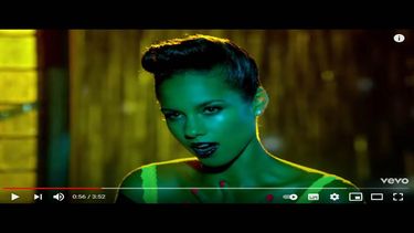 Alicia Keys convertirá Girl On Fire&nbsp;en novela para jóvenes.