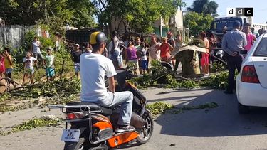 Vecinos de la comunidad de Las Lajas, en el municipio habanero de Arroyo Naranjo, cerraron las calles como protesta tras permanecer más de dos meses sin agua.