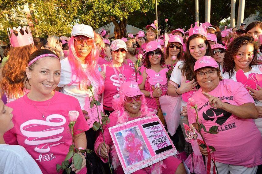 Todo un éxito la carrera Komen for the Cure