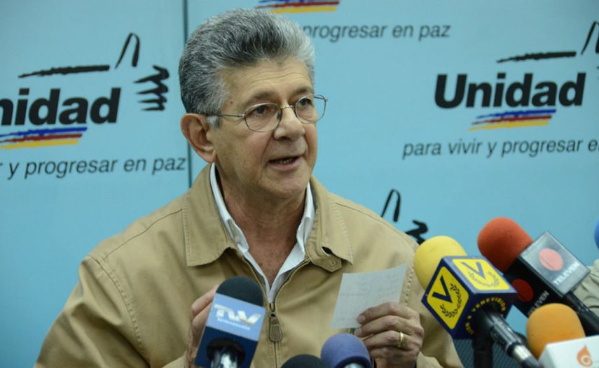 Henry Ramos Allup, dirigente y diputado opositor venezolano.