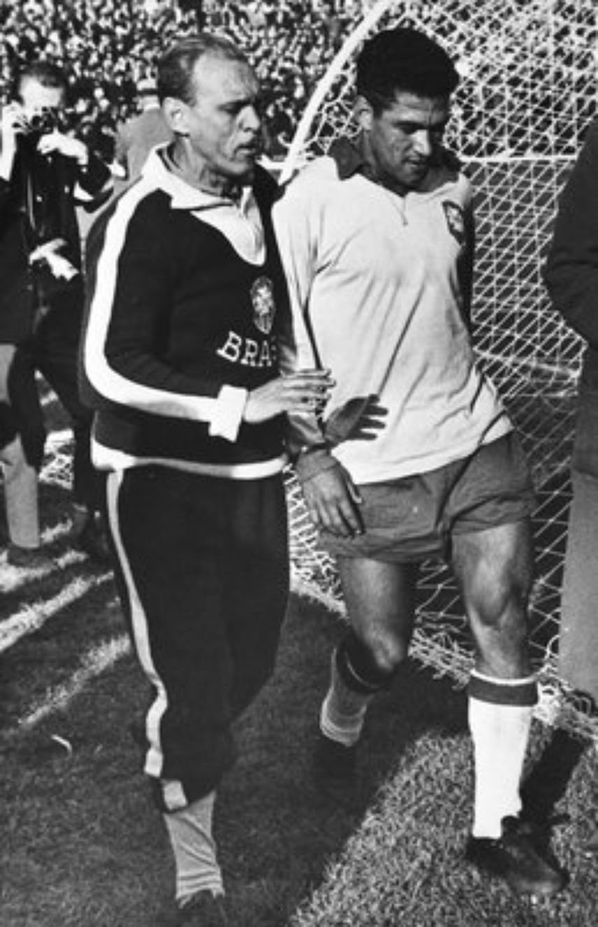 Manoel dos Santos “Garrincha” es quizás el personaje más amado en la historia del deporte de Brasil