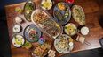 El restaurante Sufrat Mediterranean Grill ofrece un menú de la cocina árabe y mediterránea.