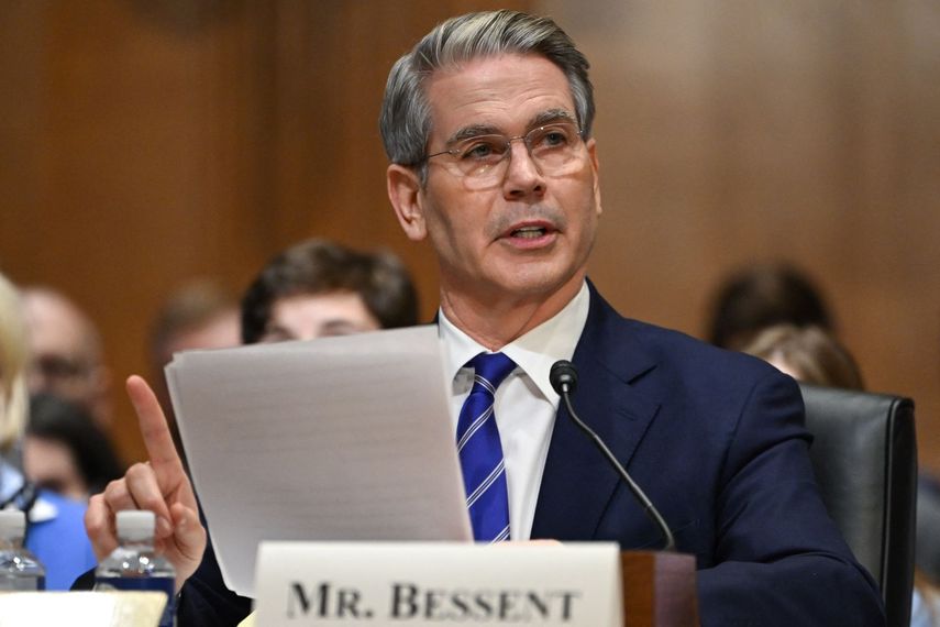 Los primeros 100 días del Secretario Scott Bessent y la realineación  estratégica del poder comercial y económico de EEUU