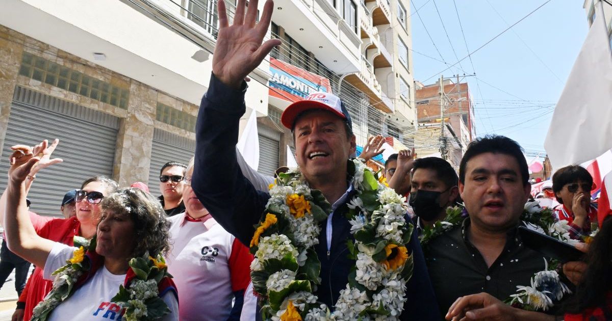 Bolivia enfrenta un cambio de rumbo político inédito en 20 años
