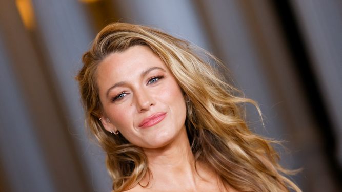La actriz estadounidense Blake Lively en la Gala de Arte y Cine del LACMA en el Museo de Arte del Condado de Los Ángeles (LACMA) en Los Ángeles La actriz estadounidense Blake Lively en la Gala de Arte y Cine del LACMA en el Museo de Arte del Condado de Los Ángeles (LACMA) en Los Ángeles