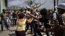 El régimen cubano utiliza la represión como un medio para silenciar a la oposición. 