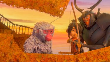 Los tres personajes principales del filme representados por Art Parkinson, Charlize Theron y Mathew Mcconaughey.&nbsp;