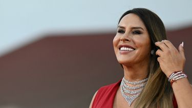 La actriz española Karla Sofia Gascon asiste a la alfombra roja del Premio Kineo en el 82º Festival Internacional de Cine de Venecia, en el Lido de Venecia el 30 de agosto de 2025.&nbsp;