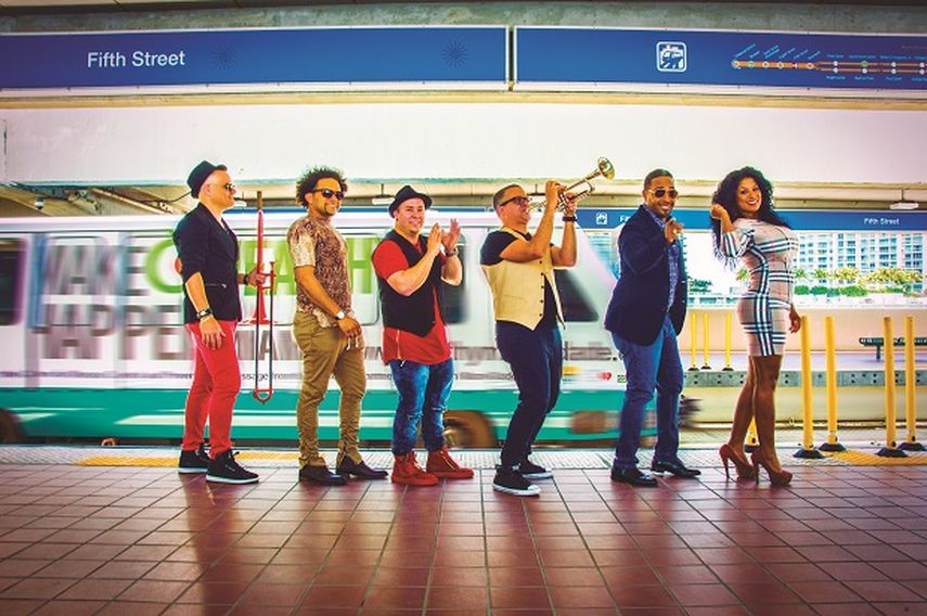 Integrantes de la orquesta Celia Cruz All Star. (JJ BLANCO) &nbsp;